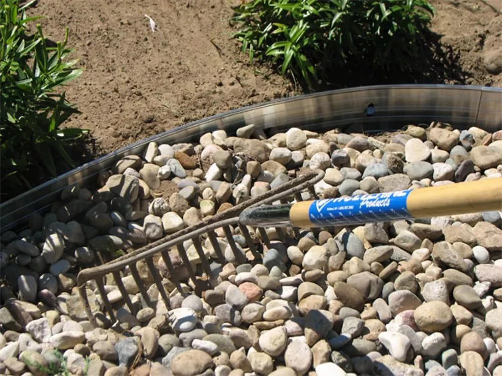 EasyFlex™ Aluminum Edging, 24' 6 EasyFlex™ Aluminum Edging, 24' - Image 6