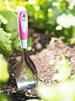 Dirty Little Digger™ -Garden Supplies 8594982 9961 tif