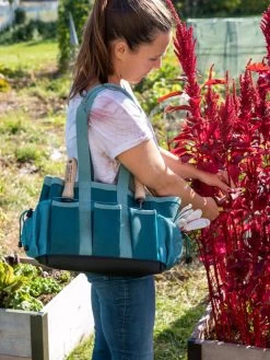 Gardener's Puddle-Proof Tote -Garden Supplies 8595203 0131