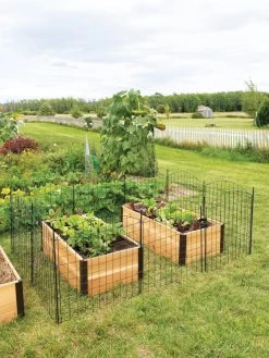 6 Panel Critter Fence With Gate -Garden Supplies 8609844 8457 tif