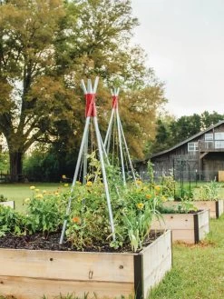 DIY Connector For Teepee Trellis -Garden Supplies 8611896 71 tif